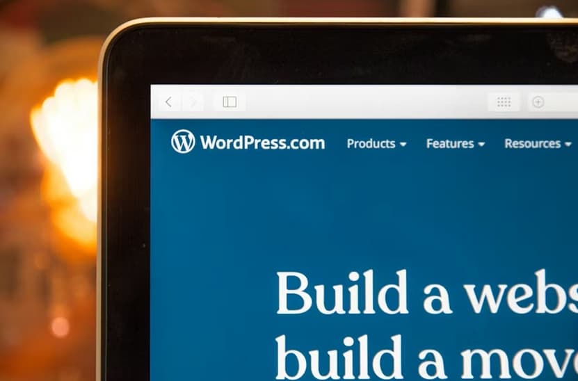 Website Builder vs CMS: What to Choose in 2026